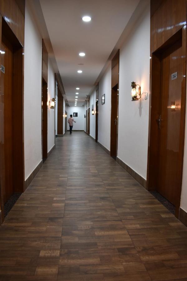 Hotel Sapphire Tinsukia Экстерьер фото